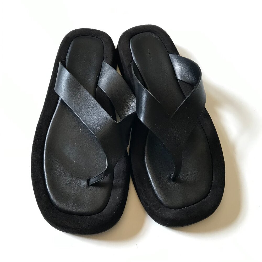 The ROW Ginza Leather Platform Sandals Flip Flops Womens 41.5 11.5 Black Suede - Picture 5 of 14